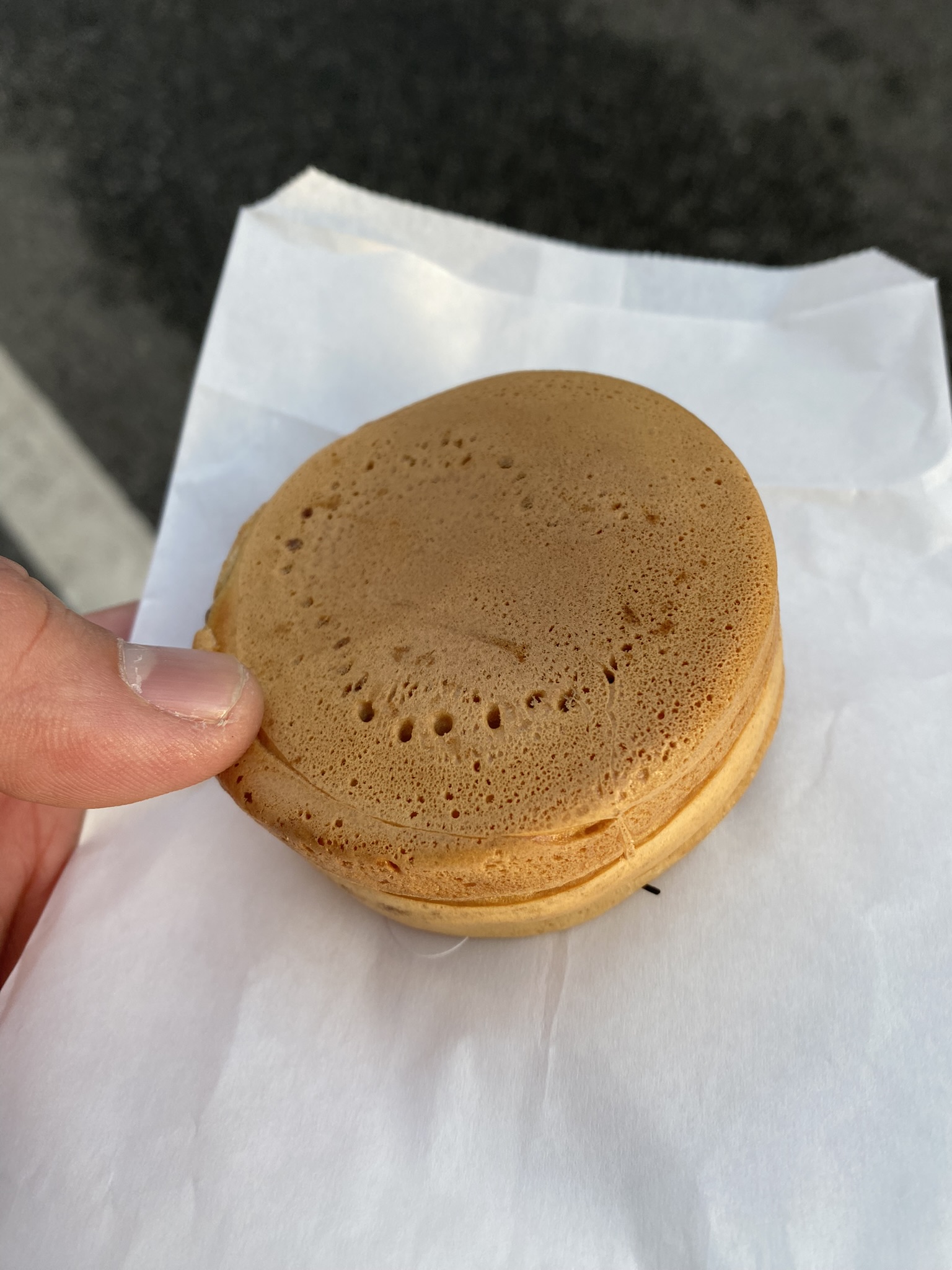 Houraku Manju close up grilled skin soft dough bean paste filling traditional Fukuoka wagashi