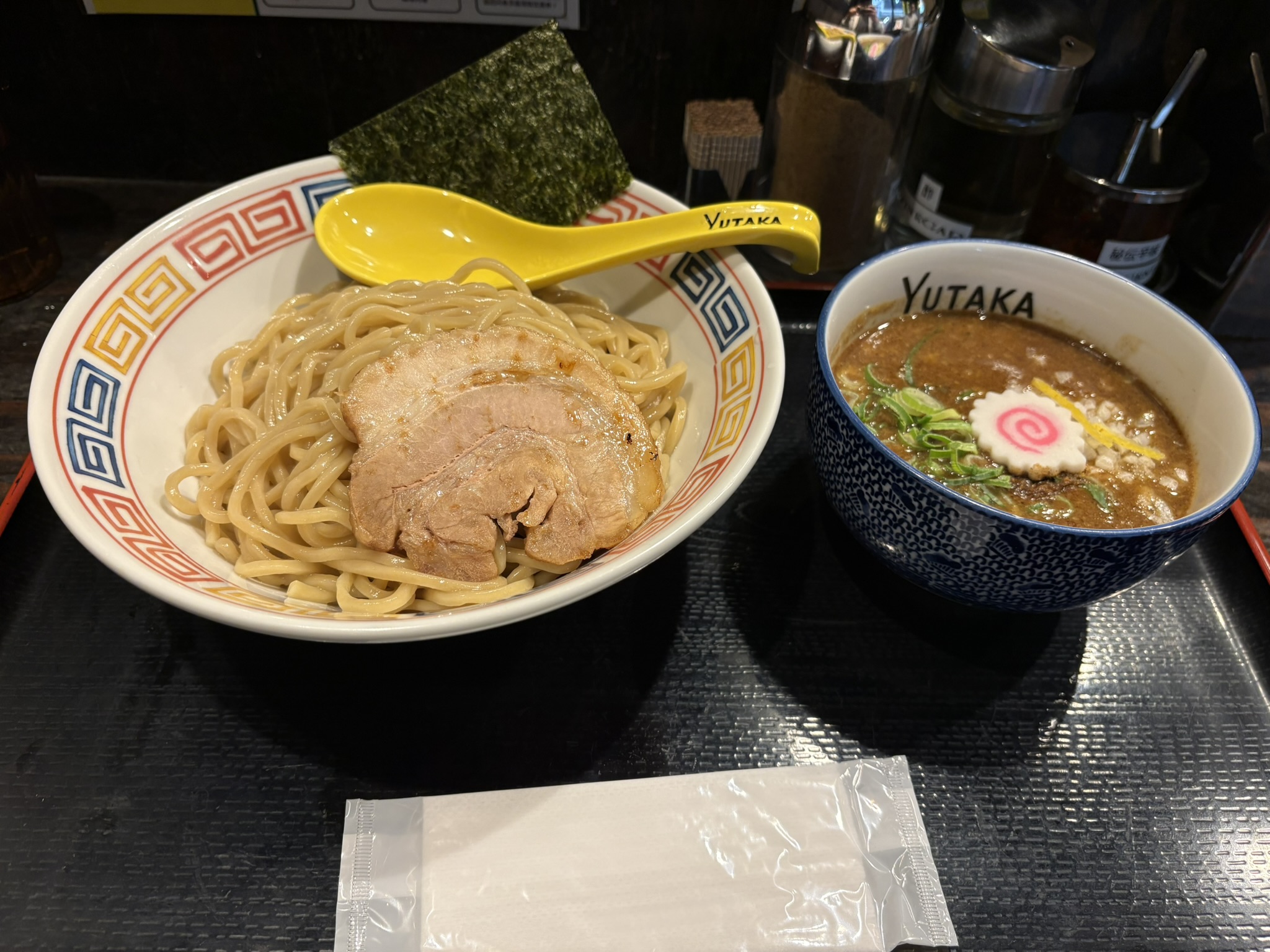 Kokura Nidaime Yutaka interior atmosphere table seats dining Kitakyushu