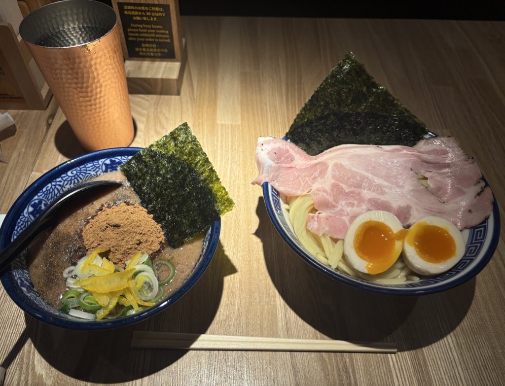 Menya Kanetora Tenjin Nishidori empty interior few customers weekday noon quiet