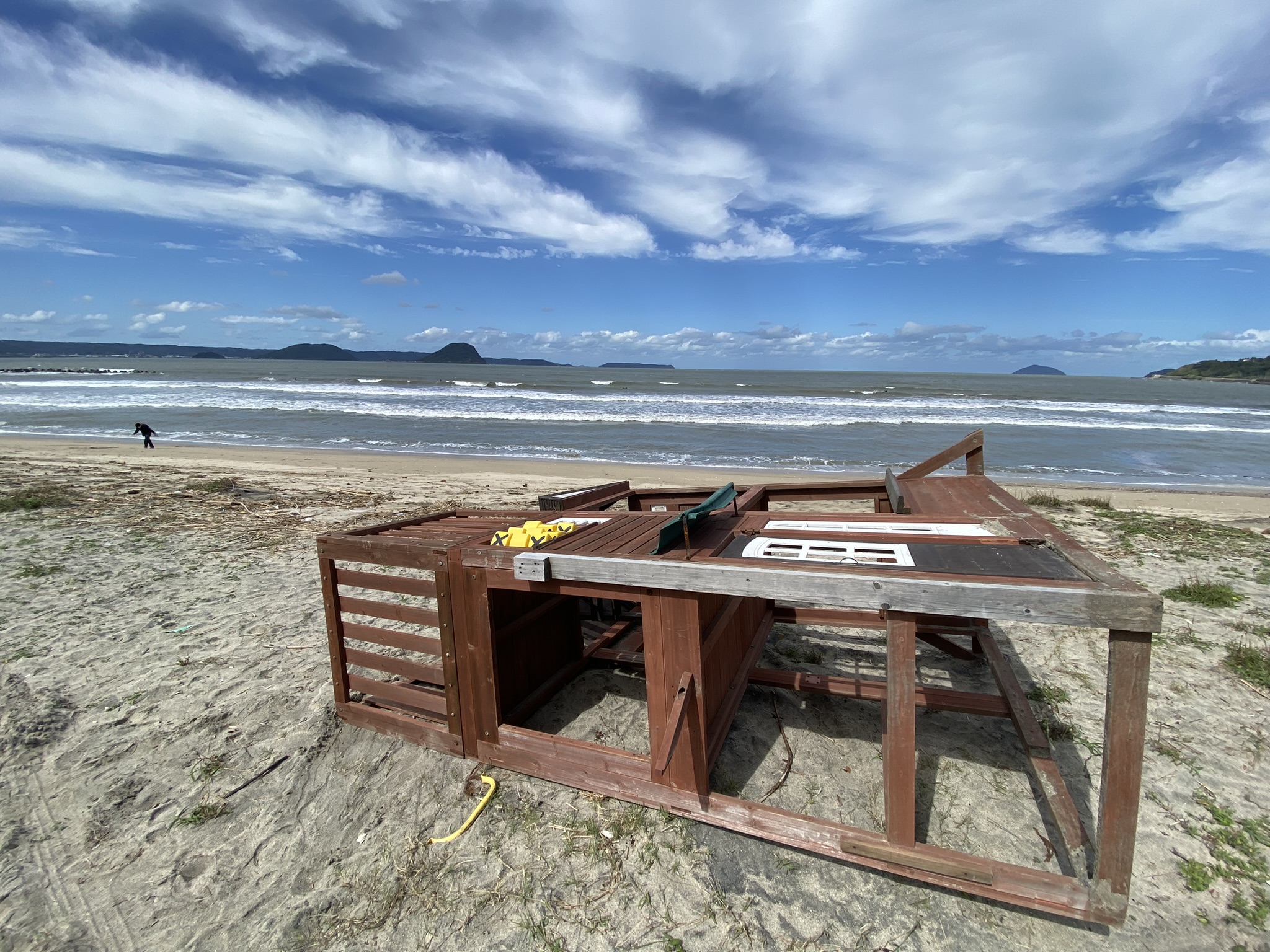 Nijinomatsubara wide sea panorama Karatsu Bay ocean horizon blue sky coast